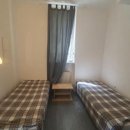 Appartamento Mlynske Nivy 6, Ba Bratislava Esterno foto
