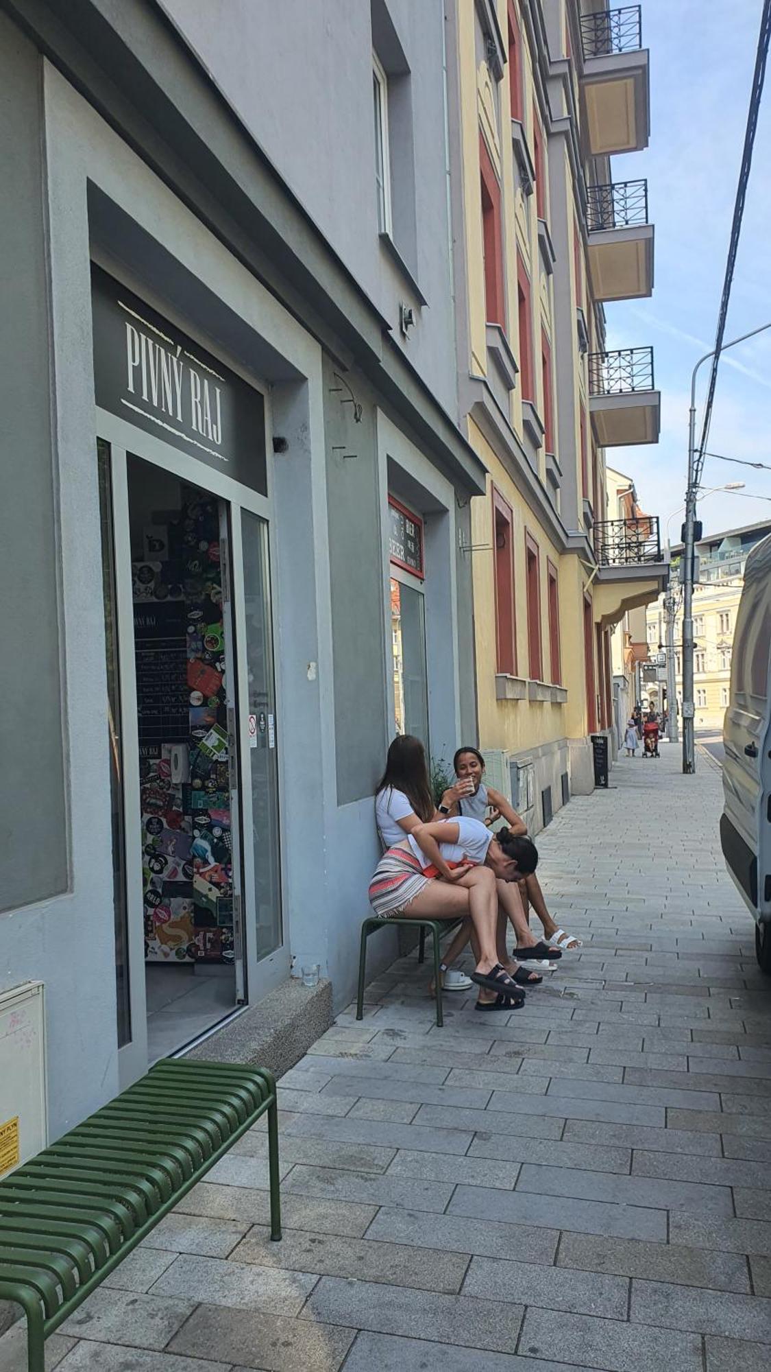 Appartamento Mlynske Nivy 6, Ba Bratislava Esterno foto
